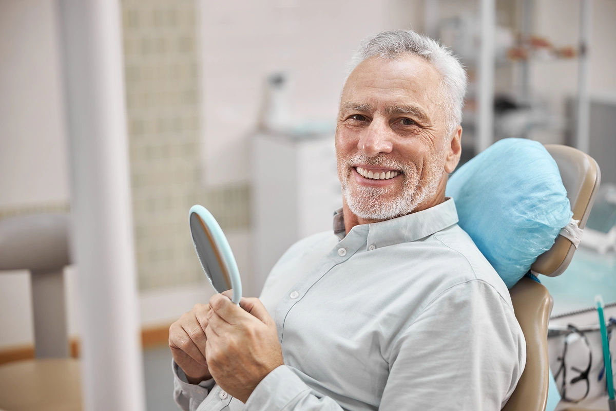 How a Geriatric Dentist Can Improve Your Care